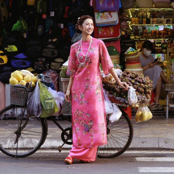 Áo Dài Tố Nguyệt Kiểu Dáng Thanh Lịch Màu Hồng Cánh Sen Đậm