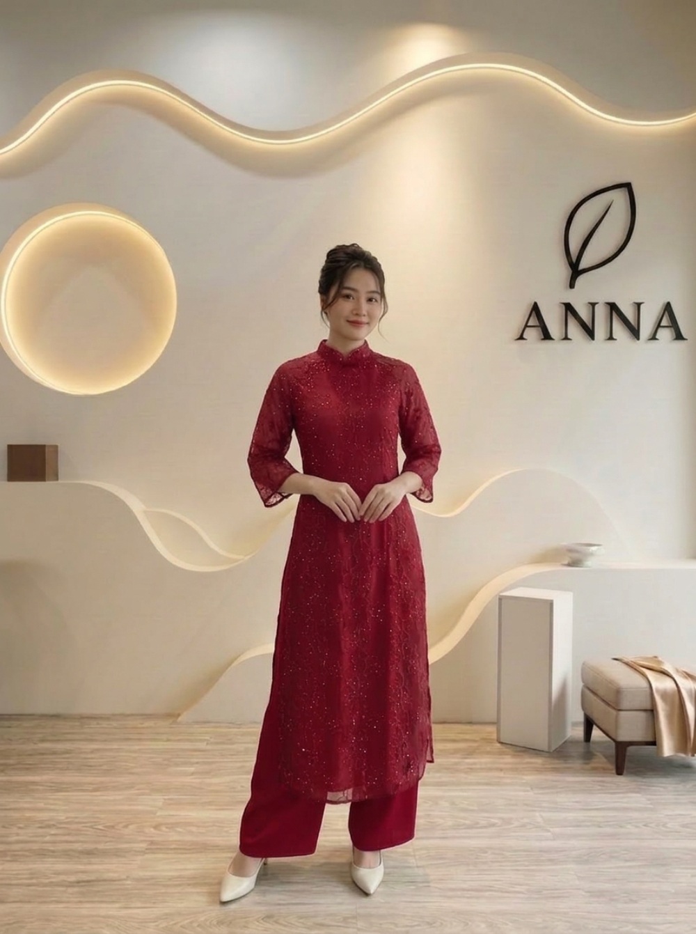 áo dài cách tân Nguyệt Anh thanh lịch